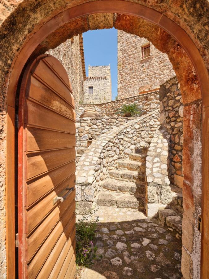 卡德哈米利Petreas Castle别墅 外观 照片